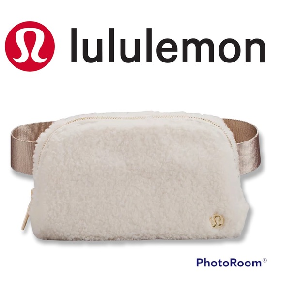 Lululemon everywhere fleece bag - Picture 1 of 1